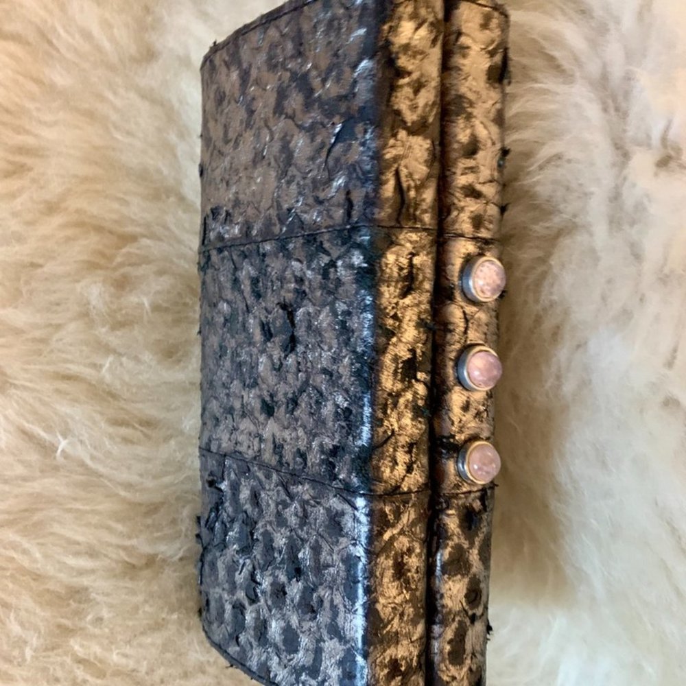 Kellylocks Los Angeles Clutch Handbag